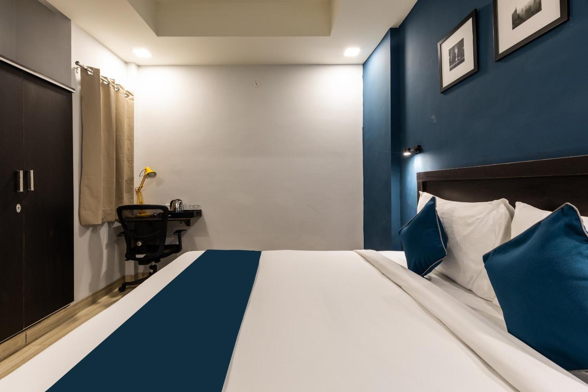 Silverkey Fusion Stays Indore Bagian luar foto